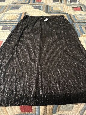 Old Navy Black Sequined Midi Skirt